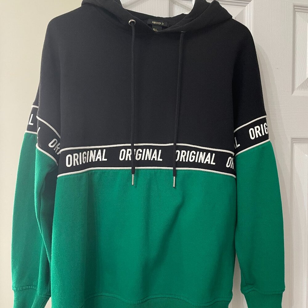 FOREVER 21 Oversized Hoodie - Size Small